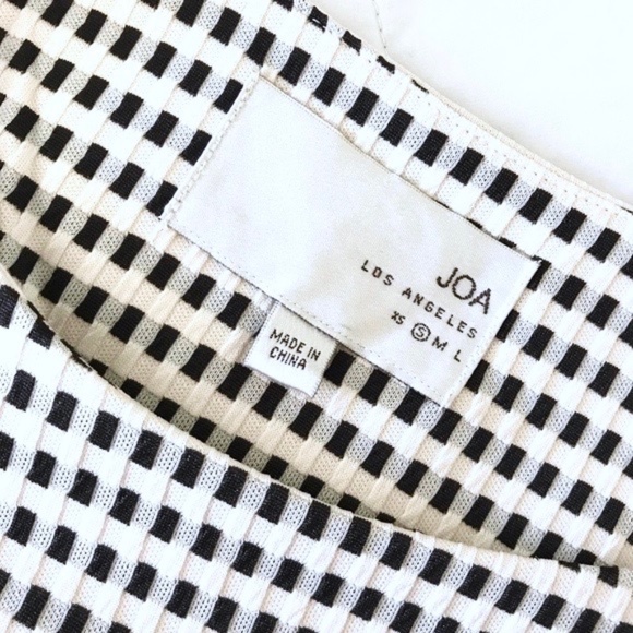 Crop Top Bell Sleeves Small - Picture 6 of 7